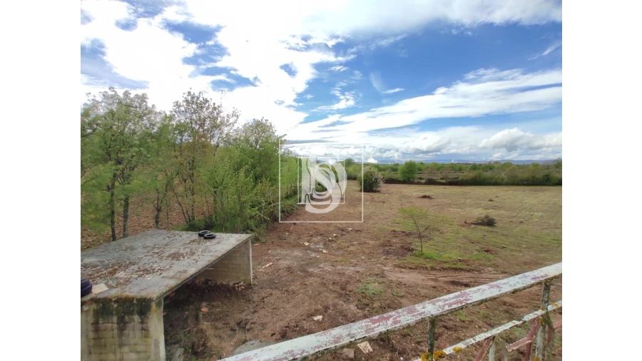 Moradia T5 para Venda em Carção Foto 3