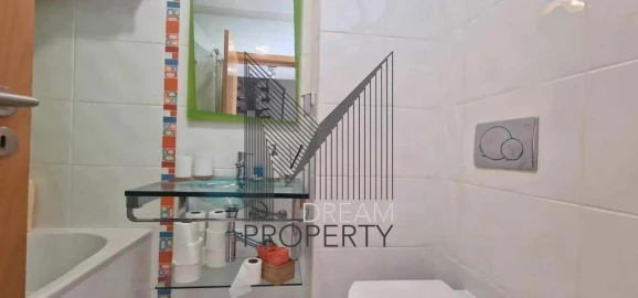 Moradia T5 para Venda em Quarteira
