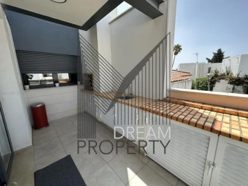 Moradia T5 para Venda em Quarteira