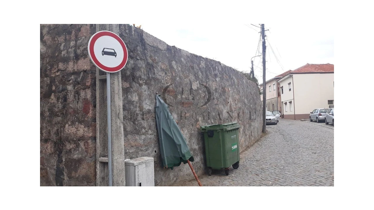 Moradia T11 para Venda em Canidelo Foto 9