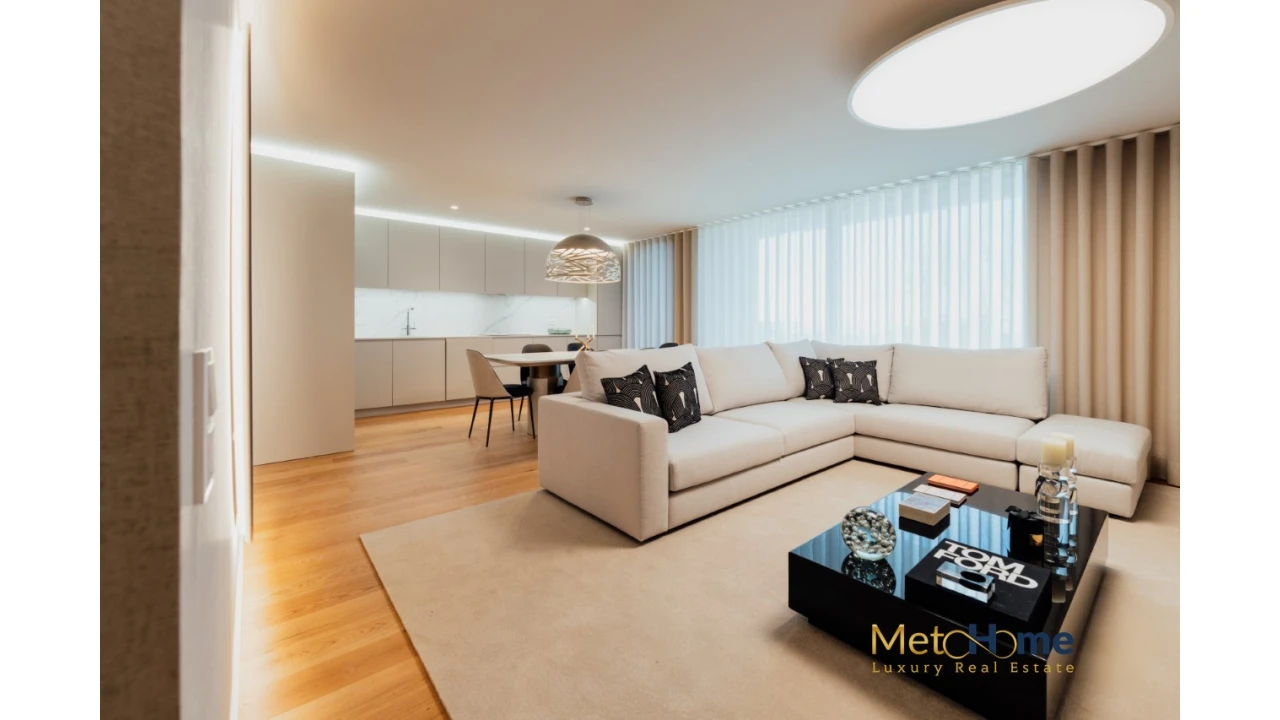 Apartamento T4 para Venda em Santa Marinha e São Pedro da Afurada Foto 24