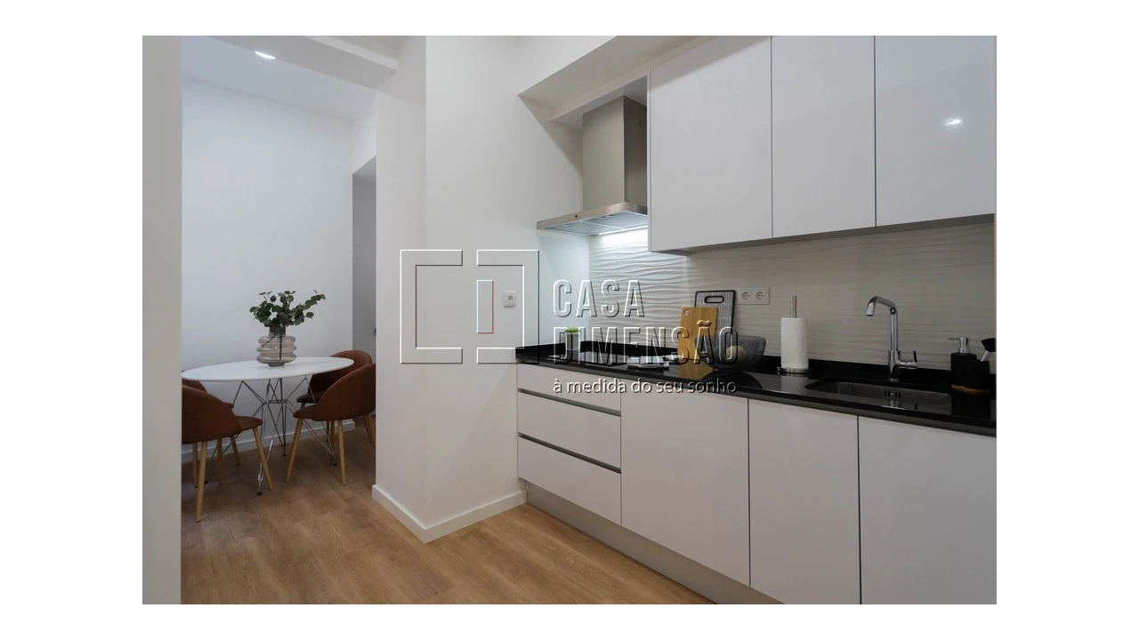 Apartamento T2 para Venda em São Domingos de Benfica Foto 13
