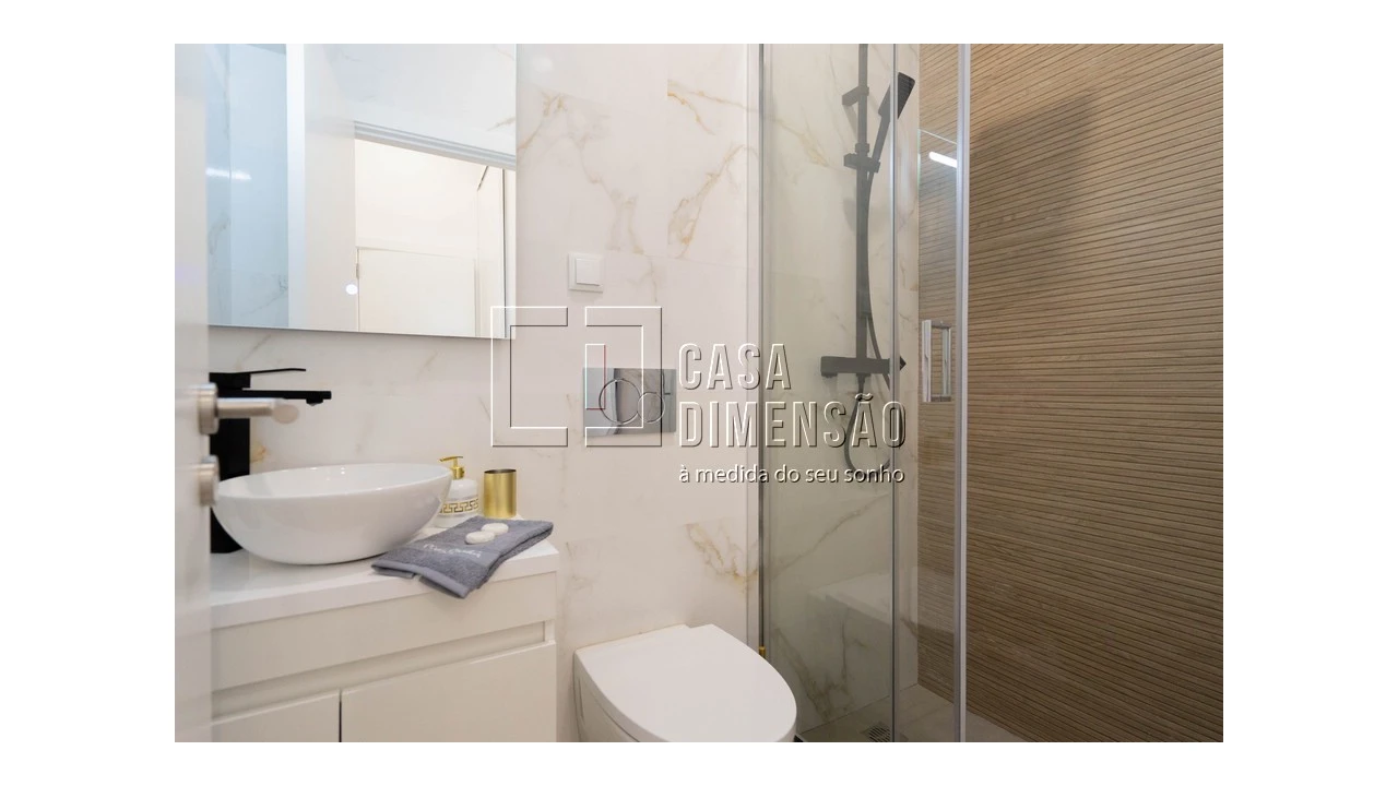 Apartamento T2 para Venda em São Domingos de Benfica Foto 31
