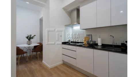 Apartamento T2 para Venda em São Domingos de Benfica