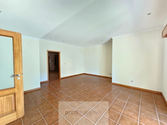 Moradia T6 para Venda em Travanca Foto 6