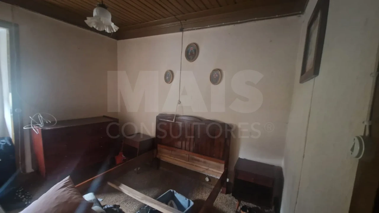 Moradia T3 para Venda em Pombeiro da Beira Foto 6