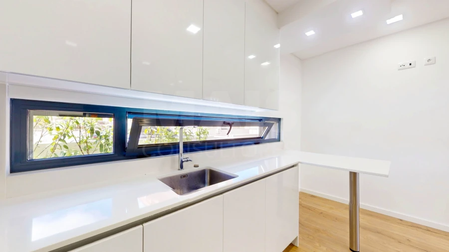 Moradia T4 para Venda em Loures Foto 11