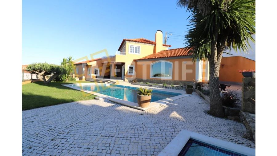 Moradia T3 para Venda em Colares