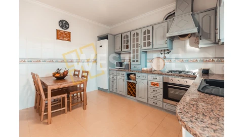 Moradia T7 para Venda em Silveira