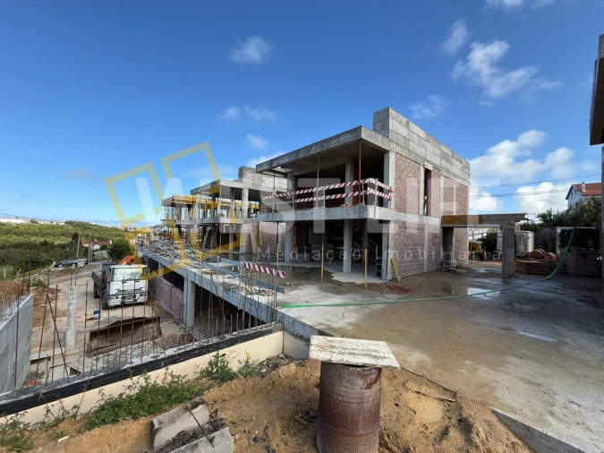 Moradia T3 para Venda em Ericeira Foto 3