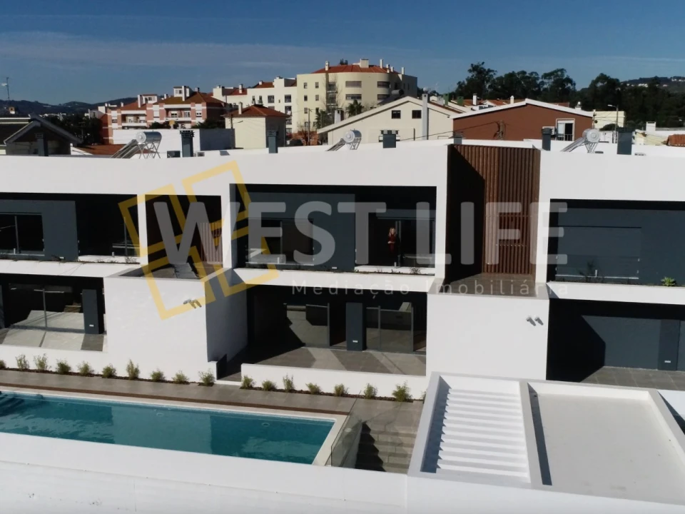 Moradia T4 para Venda em Loures Foto 50