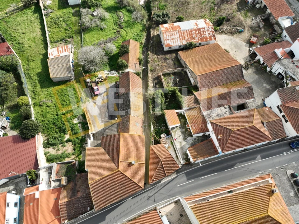 Moradia T2 para Venda em Encarnação Foto 5