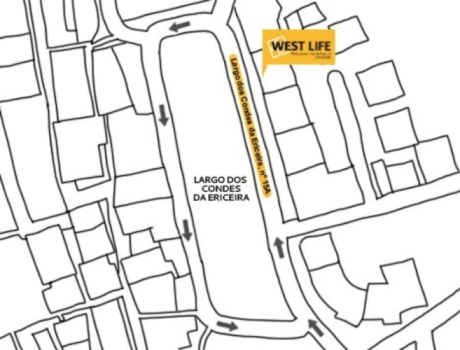 Armazém para Venda em Dois Portos e Runa Planta 1