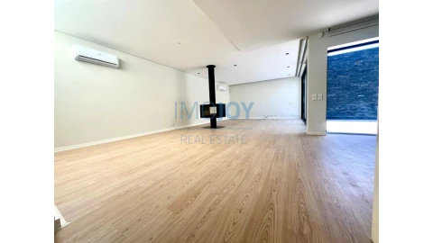 Moradia T3 para Venda em Madalena