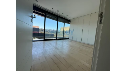 Moradia T3 para Venda em Madalena