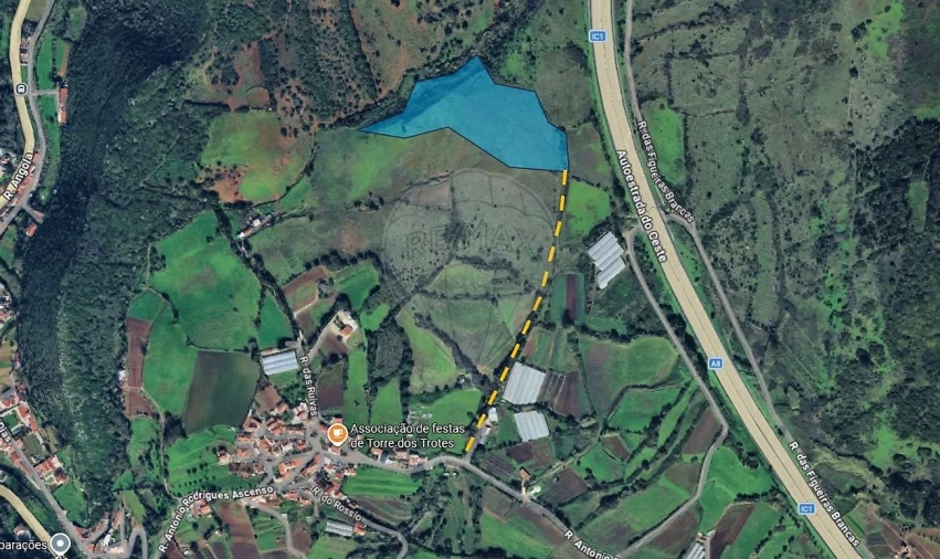 Terreno para Venda em Loures Foto 7