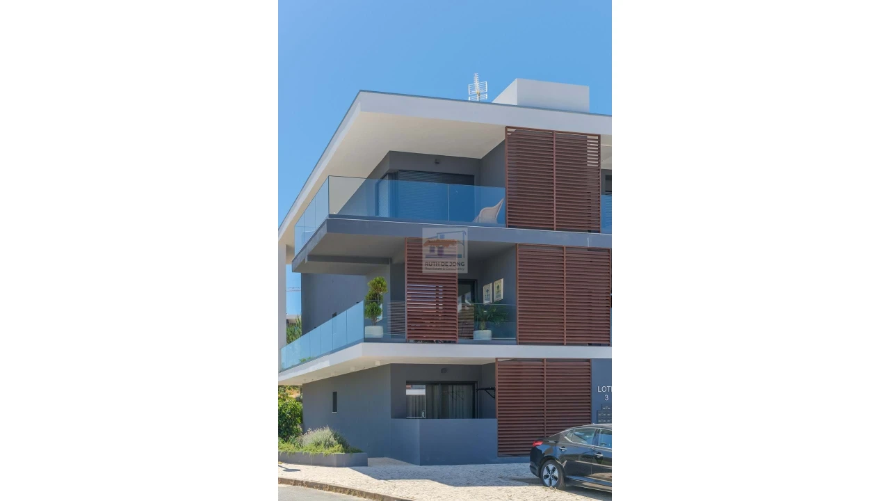 Apartamento T3 para Venda em Portimão Foto 5