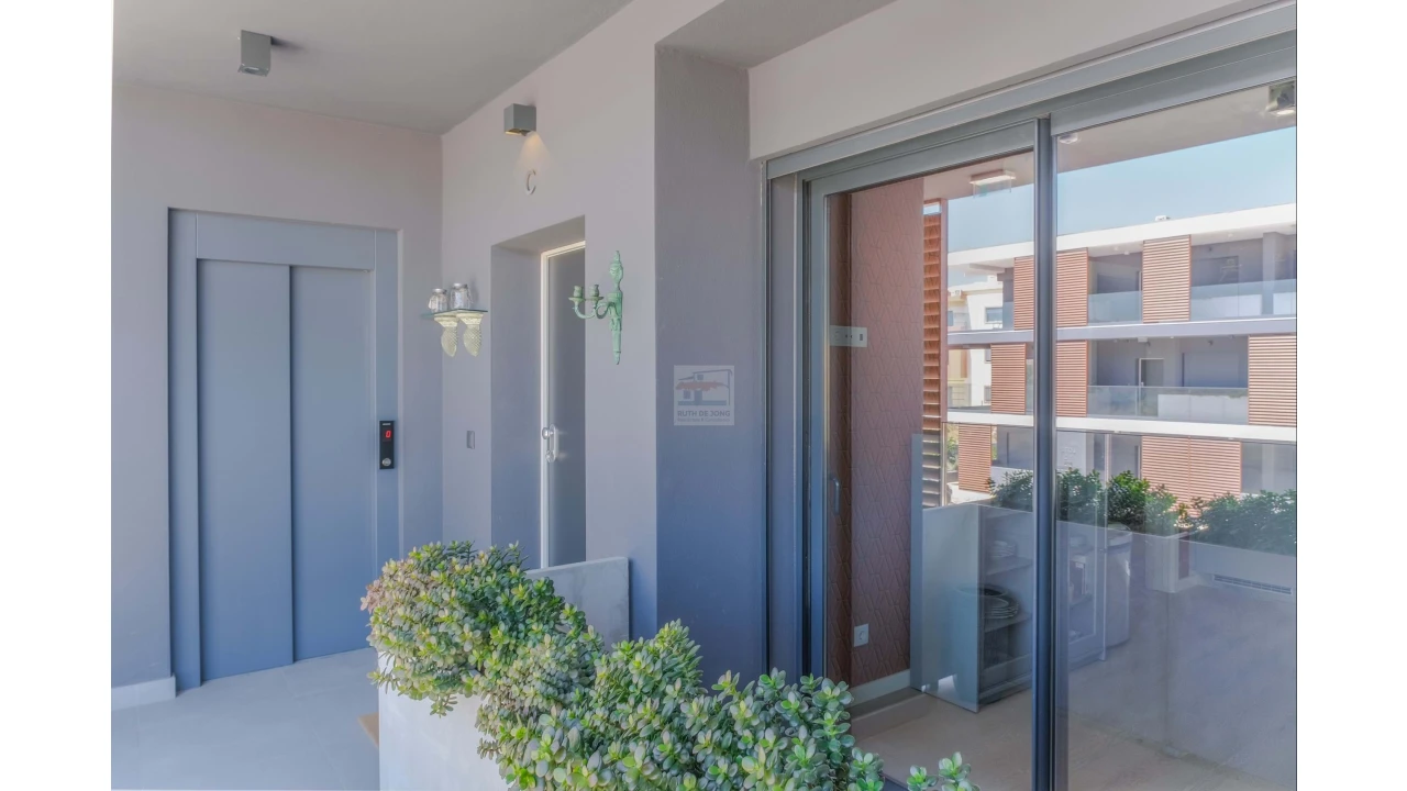 Apartamento T3 para Venda em Portimão Foto 46