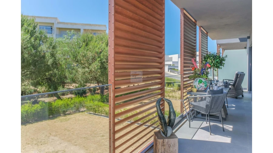 Apartamento T3 para Venda em Portimão Foto 44