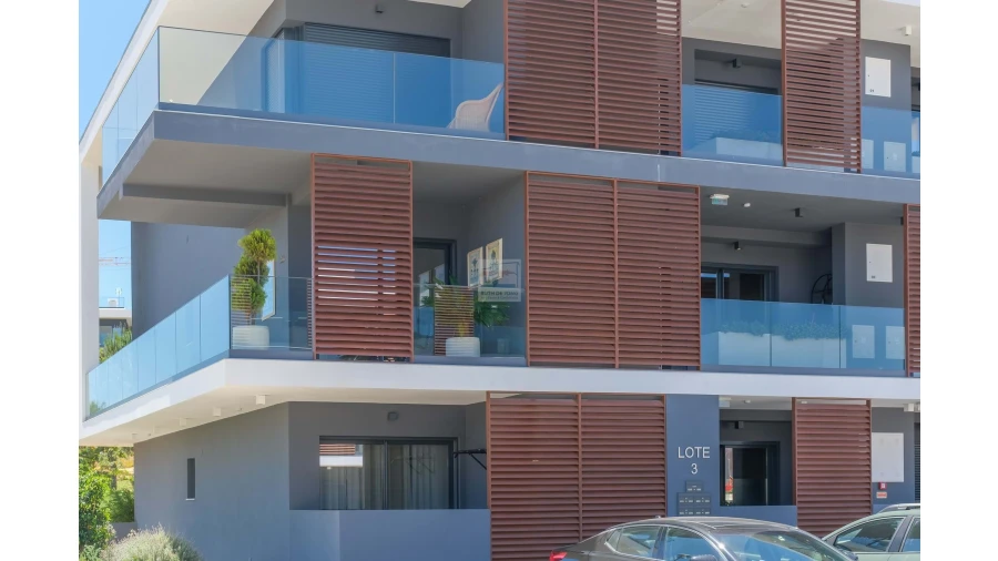 Apartamento T3 para Venda em Portimão Foto 1