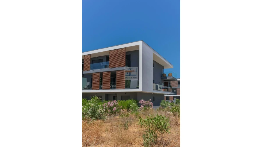 Apartamento T3 para Venda em Portimão Foto 11