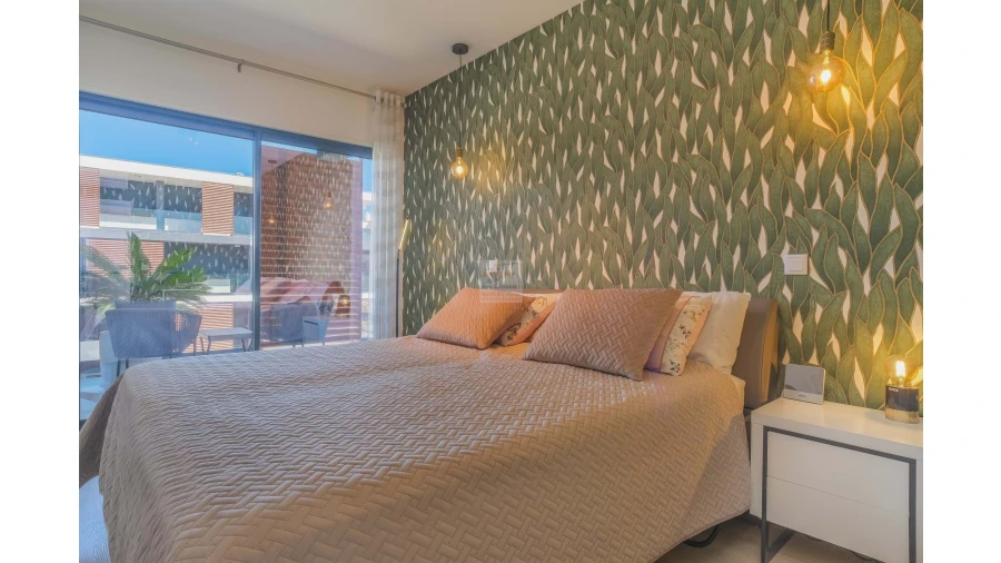 Apartamento T3 para Venda em Portimão Foto 18