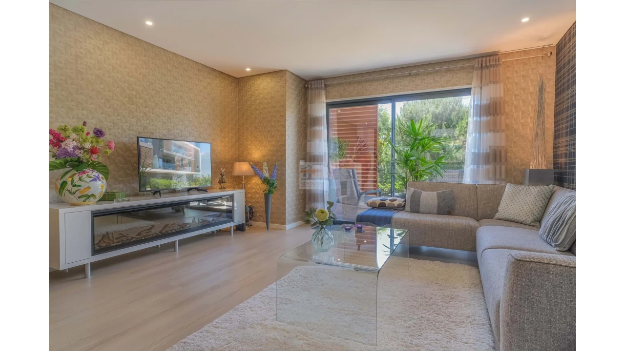 Apartamento T3 para Venda em Portimão Foto 48