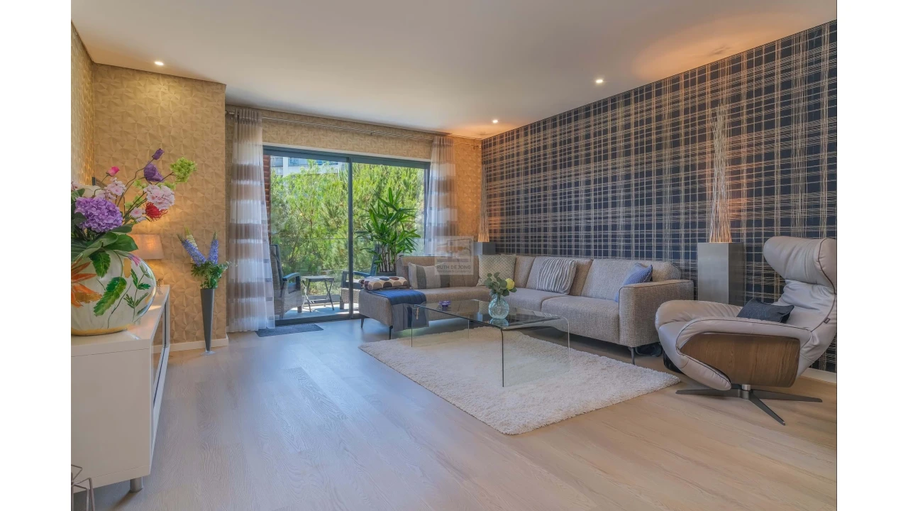 Apartamento T3 para Venda em Portimão Foto 32