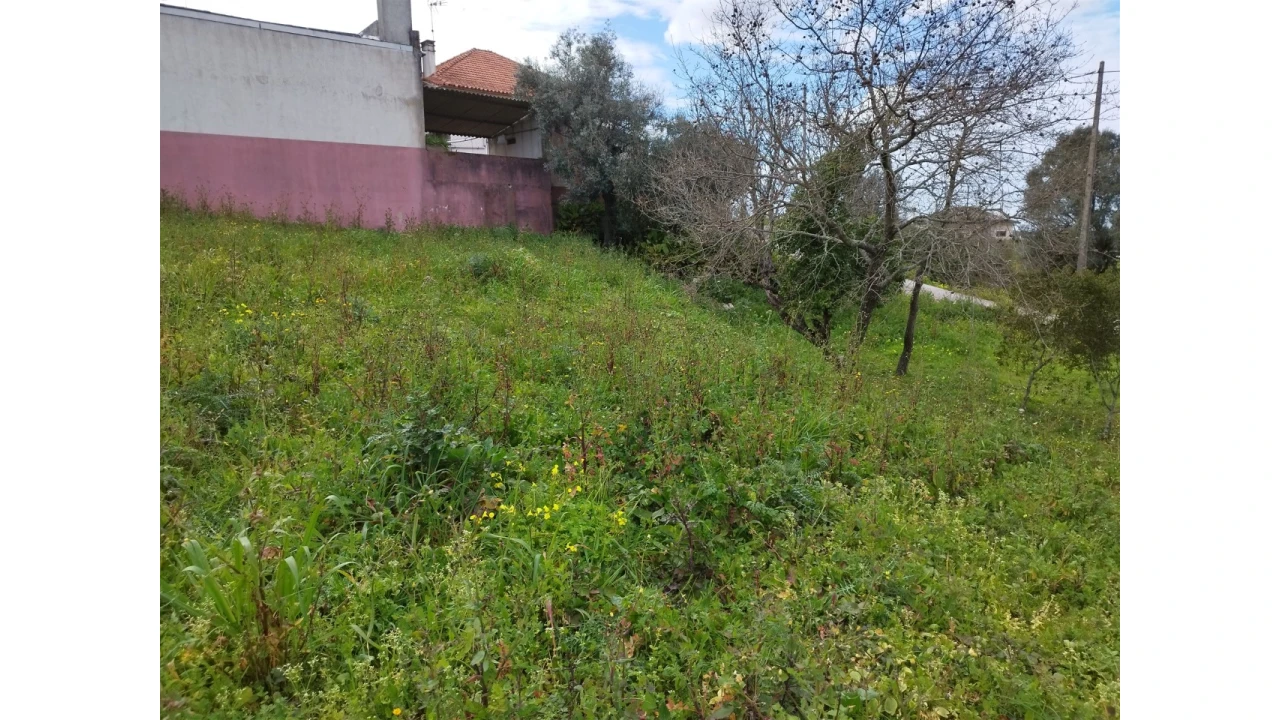 Terreno para Venda em Arrabal Foto 4