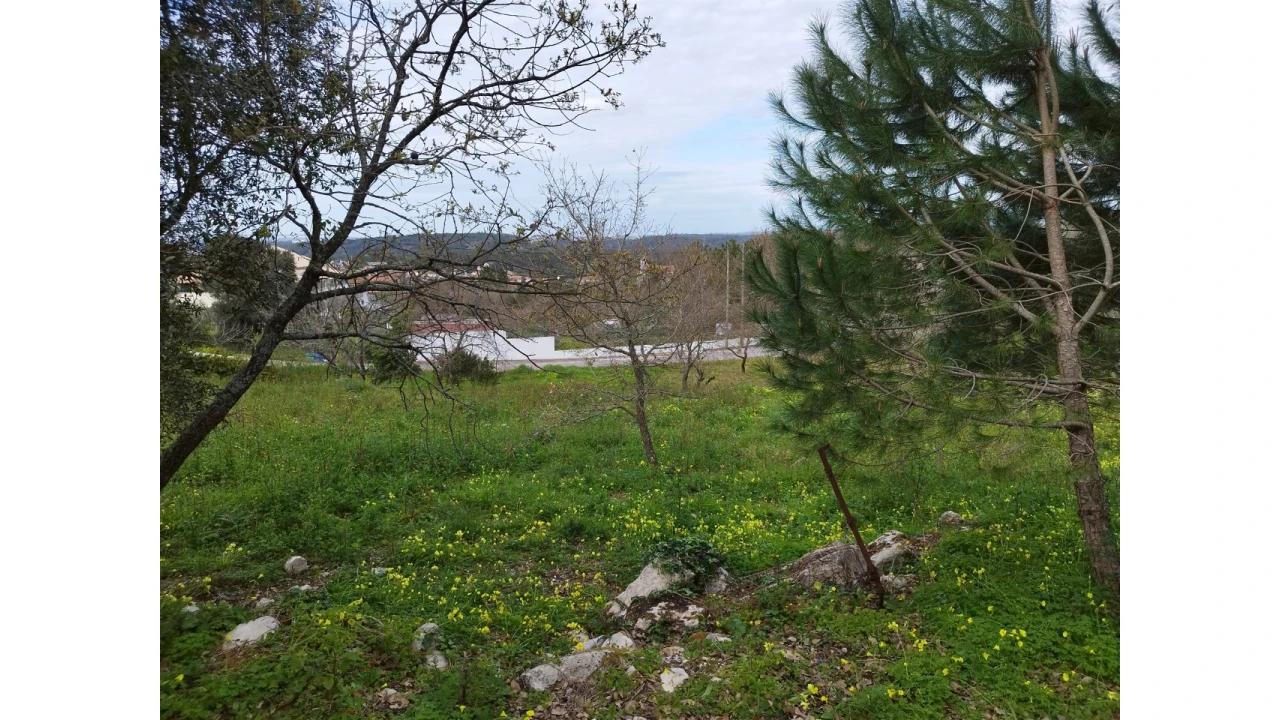 Terreno para Venda em Arrabal Foto 13