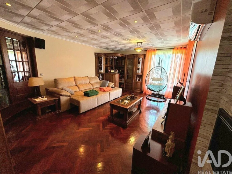 Moradia T4 para Venda em Gafanha da Encarnação Foto 24