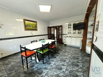 Moradia T4 para Venda em Gafanha da Encarnação