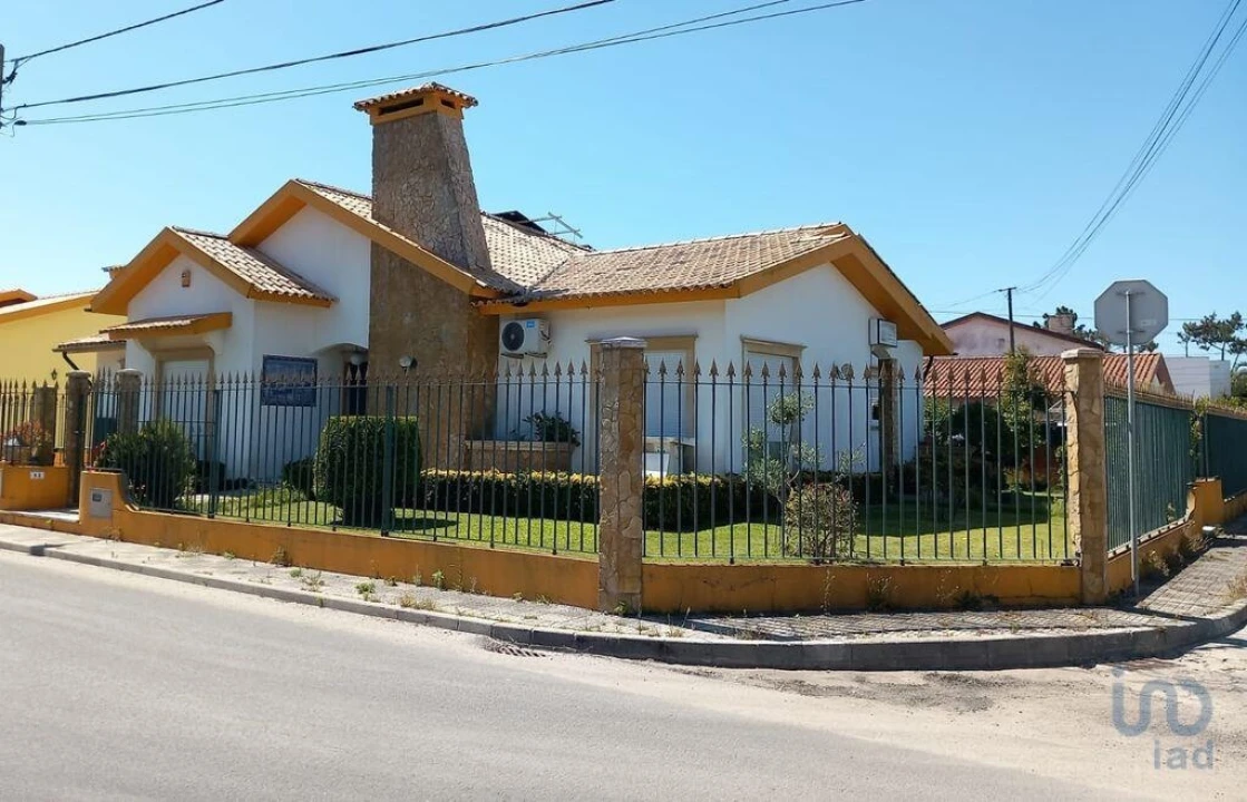 Moradia T4 para Venda em Gafanha da Encarnação Foto 1