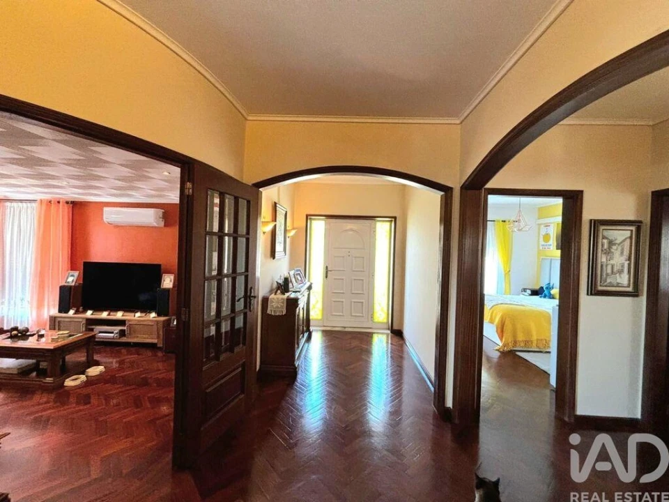 Moradia T4 para Venda em Gafanha da Encarnação Foto 17
