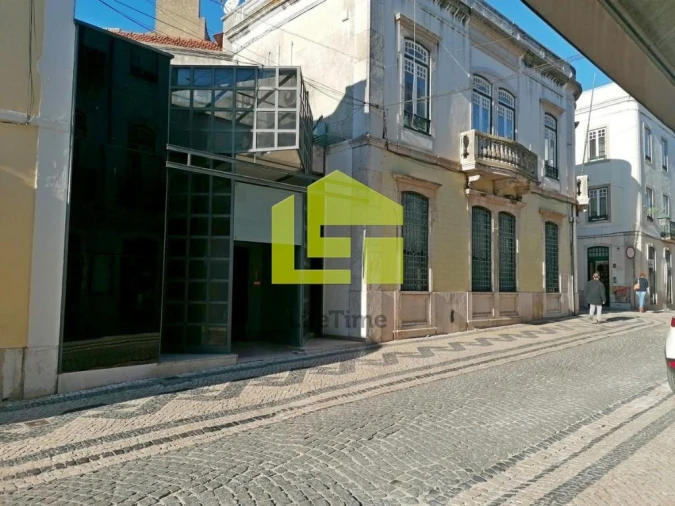 Loja para Venda em Romeira e Várzea Foto 3