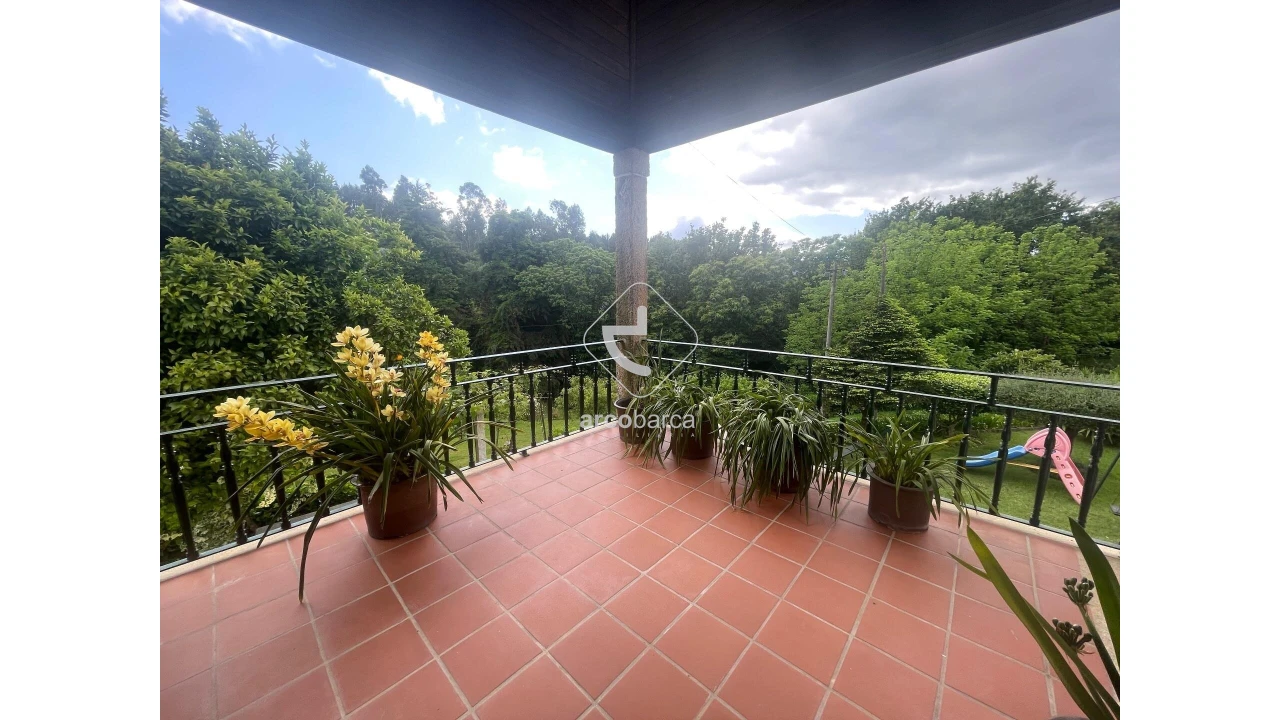 Moradia T5 para Venda em Fornelos e Queijada Foto 24