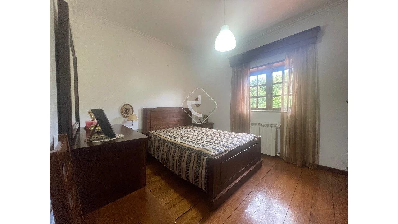 Moradia T5 para Venda em Fornelos e Queijada Foto 65