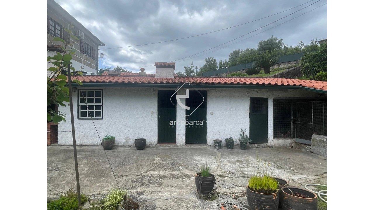 Moradia T5 para Venda em Fornelos e Queijada Foto 41