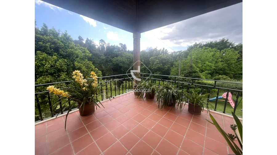 Moradia T5 para Venda em Fornelos e Queijada Foto 24