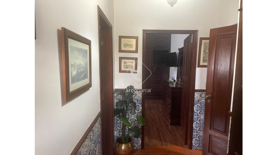 Moradia T5 para Venda em Fornelos e Queijada Foto 51