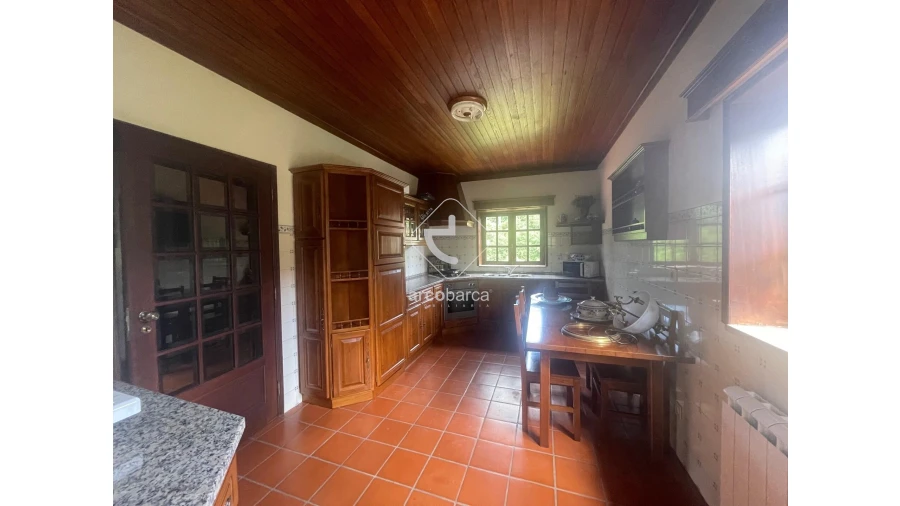 Moradia T5 para Venda em Fornelos e Queijada Foto 60