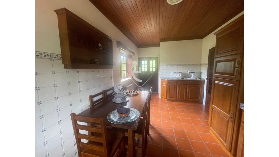 Moradia T5 para Venda em Fornelos e Queijada Foto 61