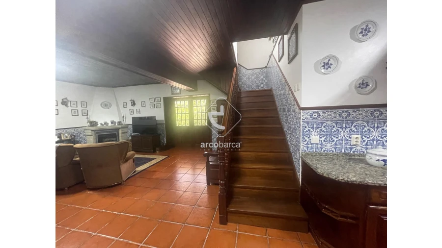 Moradia T5 para Venda em Fornelos e Queijada Foto 57