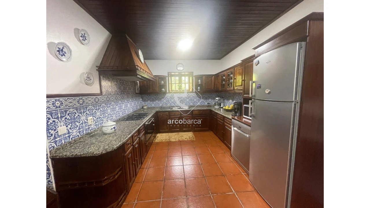 Moradia T5 para Venda em Fornelos e Queijada Foto 55