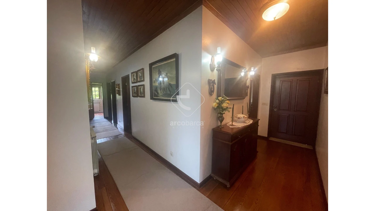 Moradia T5 para Venda em Fornelos e Queijada Foto 80