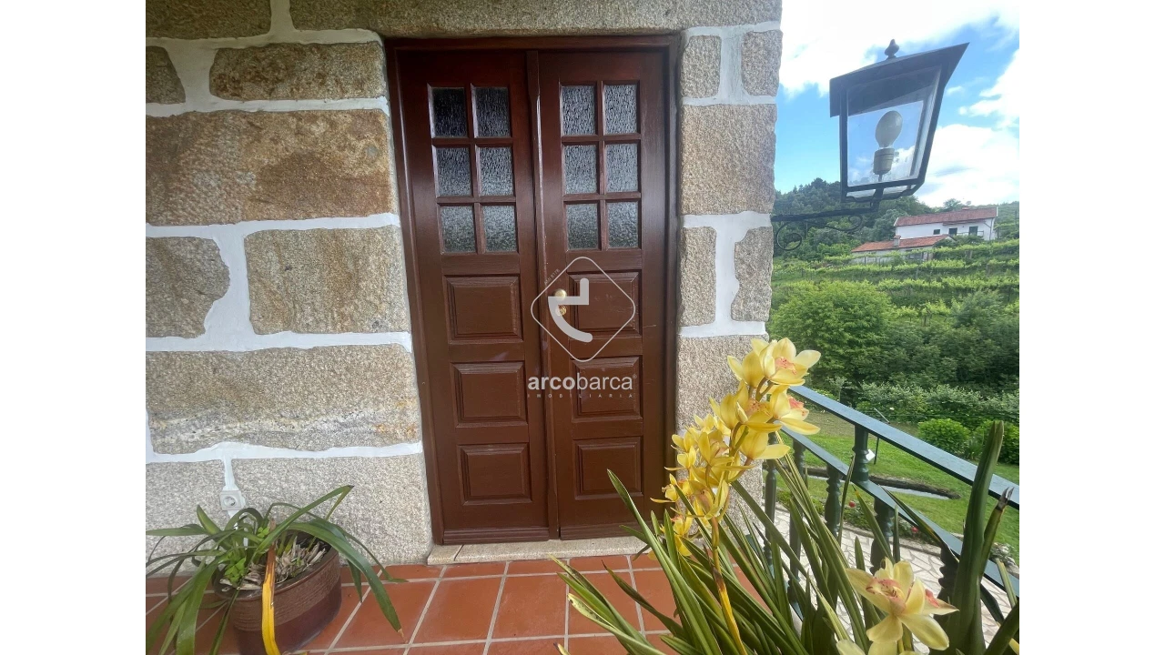 Moradia T5 para Venda em Fornelos e Queijada Foto 23