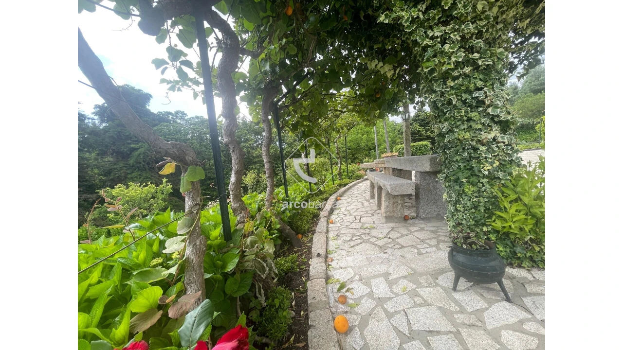 Moradia T5 para Venda em Fornelos e Queijada Foto 20