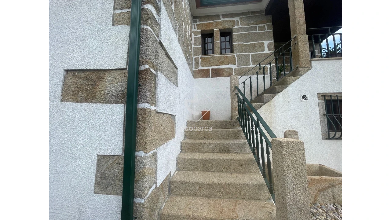 Moradia T5 para Venda em Fornelos e Queijada Foto 39