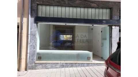 Loja para Venda em Cedofeita, Santo Ildefonso, Sé, Miragaia, São Nicolau e Vitória