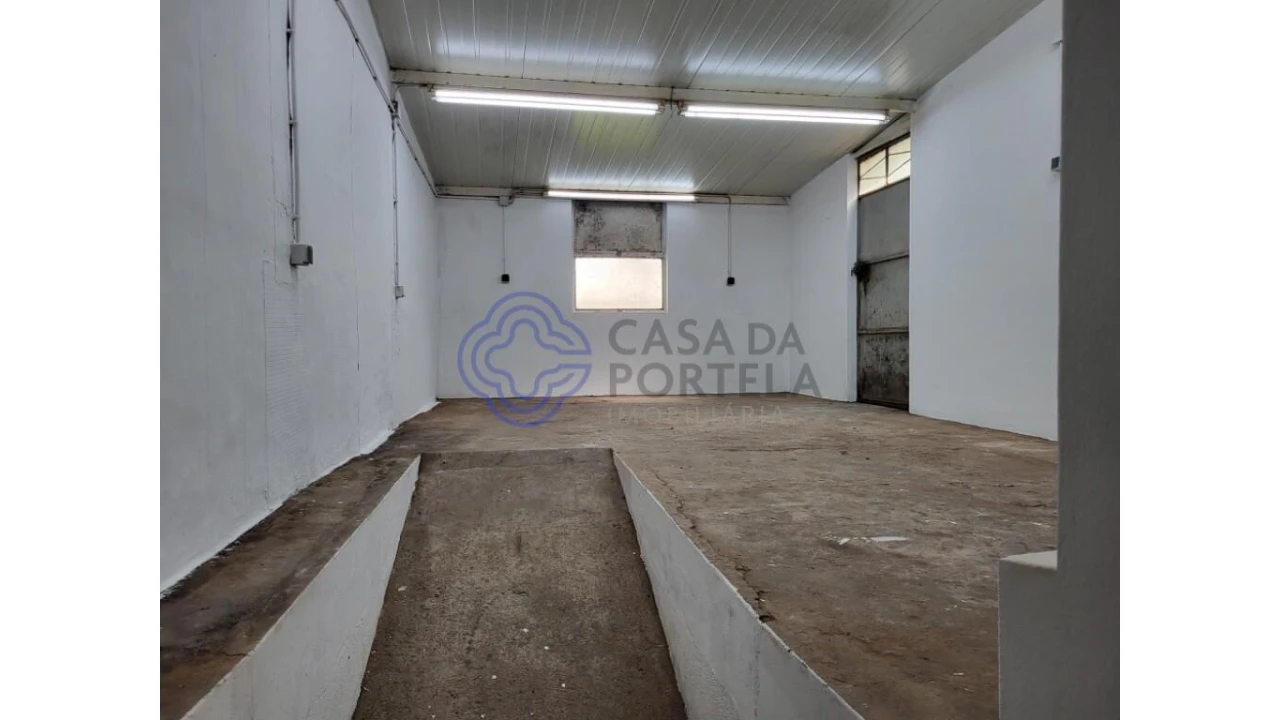Loja para Venda em Cedofeita, Santo Ildefonso, Sé, Miragaia, São Nicolau e Vitória Foto 5
